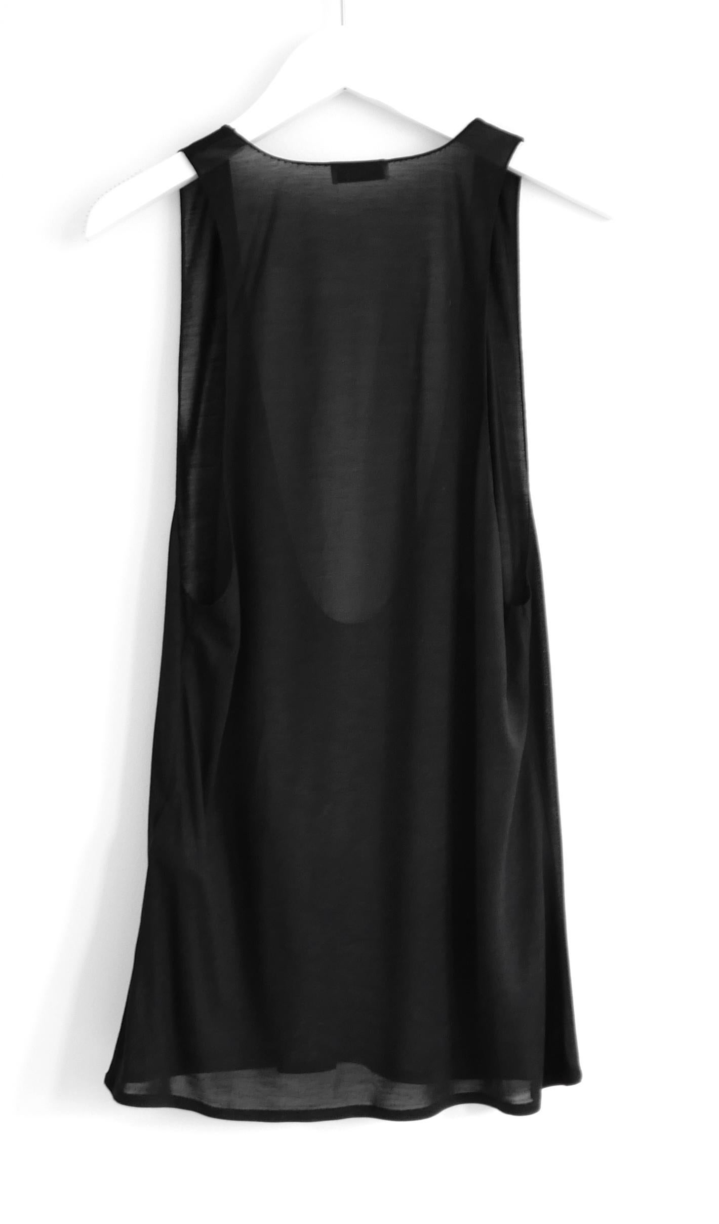 Saint Laurent Black Plunge Neck Vest Top Fall 2023 Pour femmes en vente