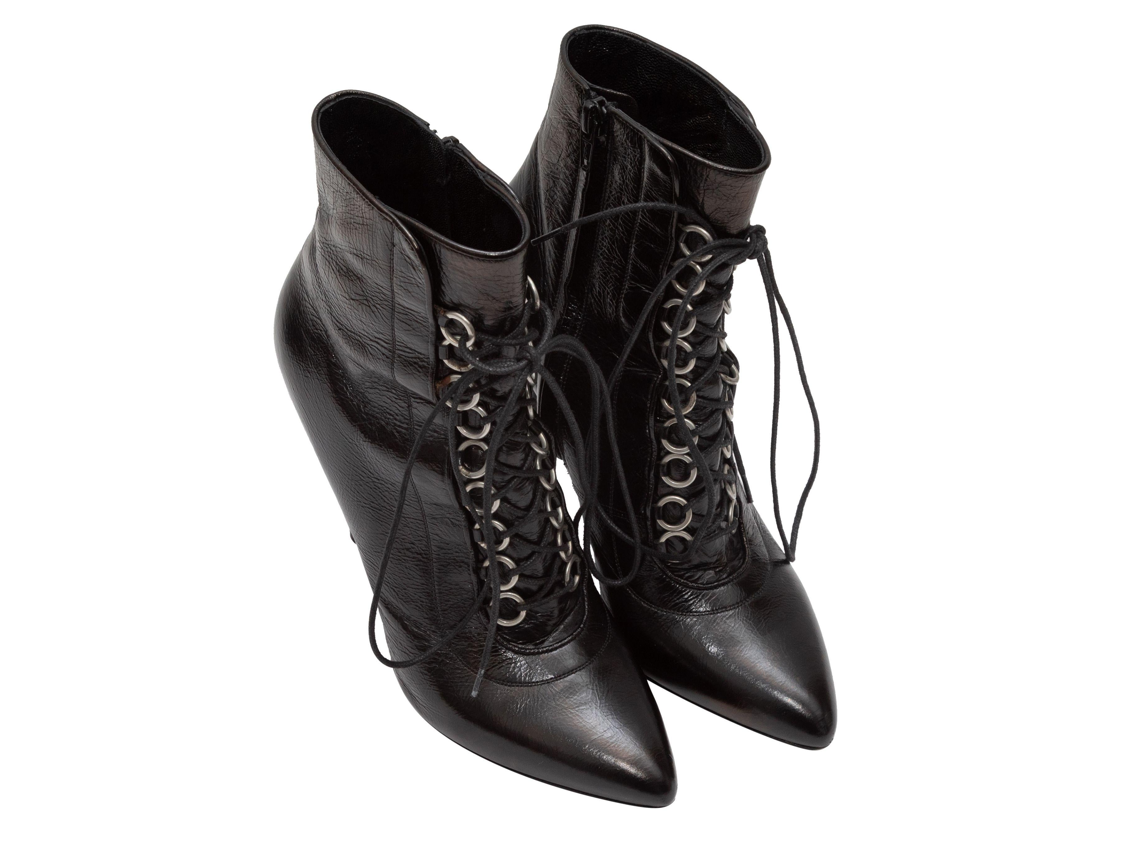 Saint Laurent Black Pointed-Toe Heeled Ankle Boots In Good Condition In New York, NY
