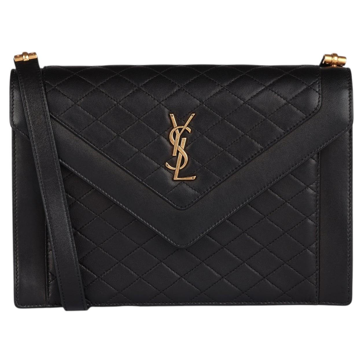 Saint Laurent Schwarzes gestepptes Lammleder Gaby Envelope Satchel im Angebot