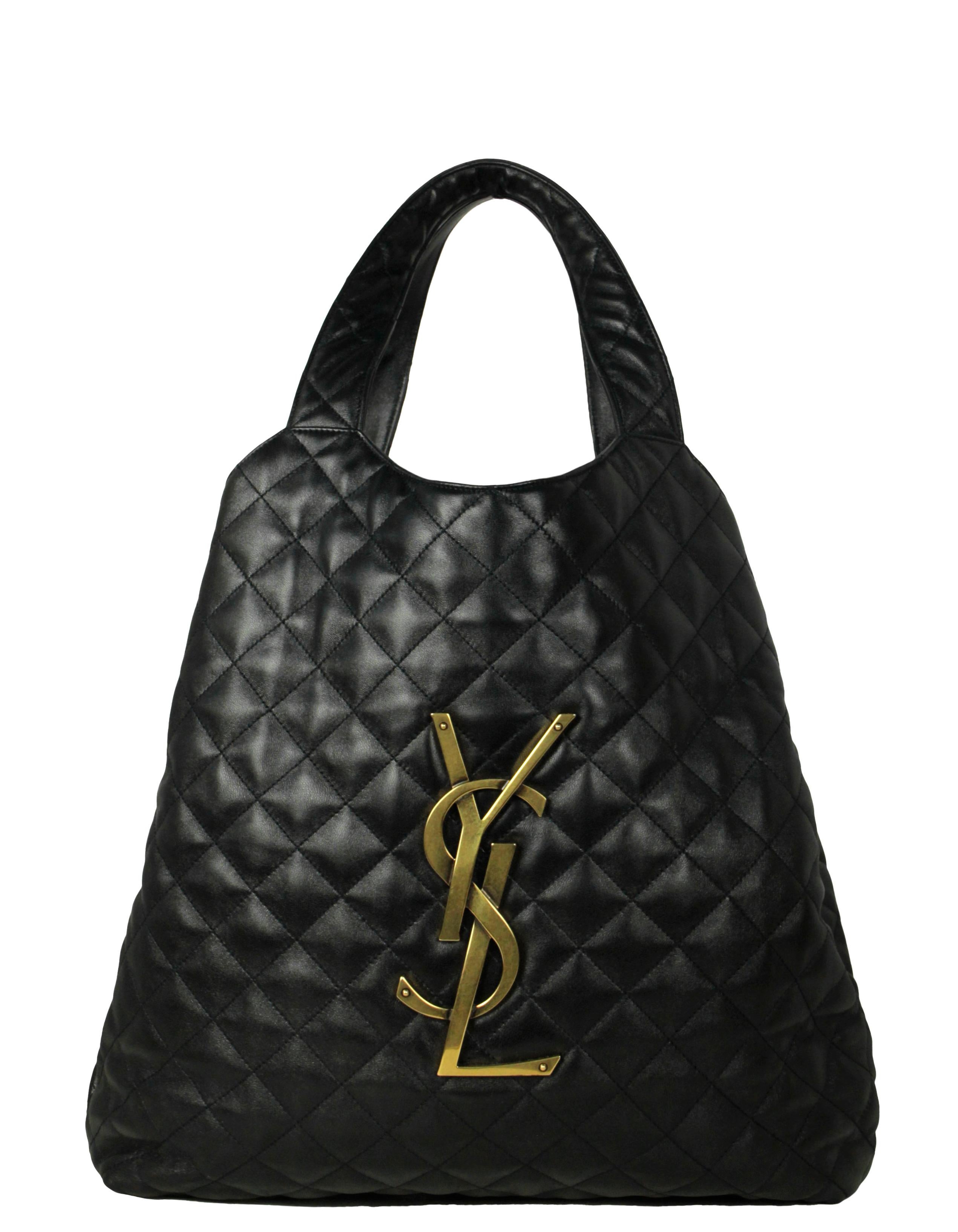 Saint Laurent Sac cabas Icare Maxi en cuir matelassé noir Excellent état à New York, NY