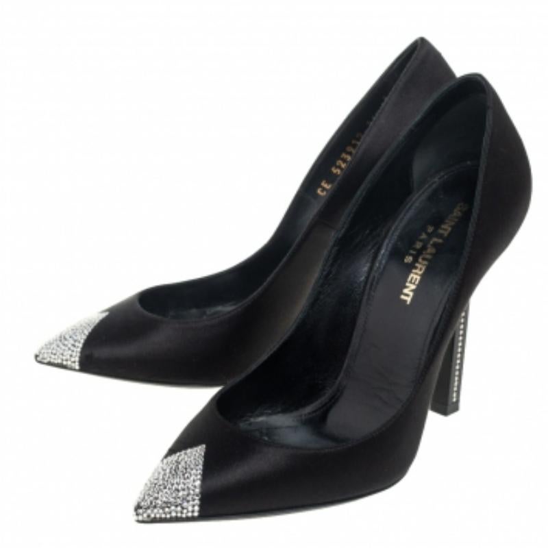Noir Saint Laurent - Escarpins à tour de satin noir Taille 36.5 en vente