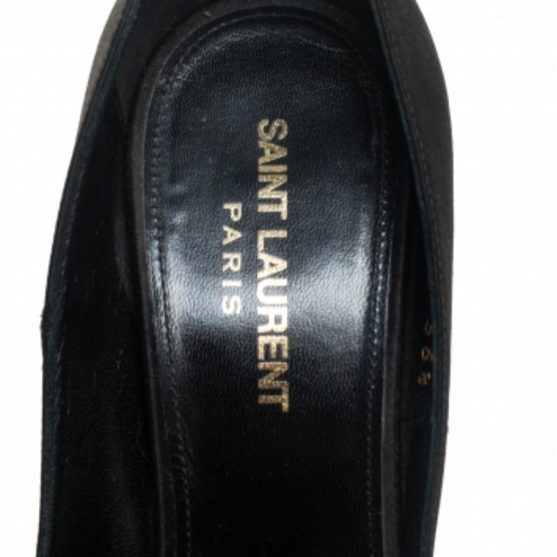 Saint Laurent - Escarpins à tour de satin noir Taille 36.5 Pour femmes en vente