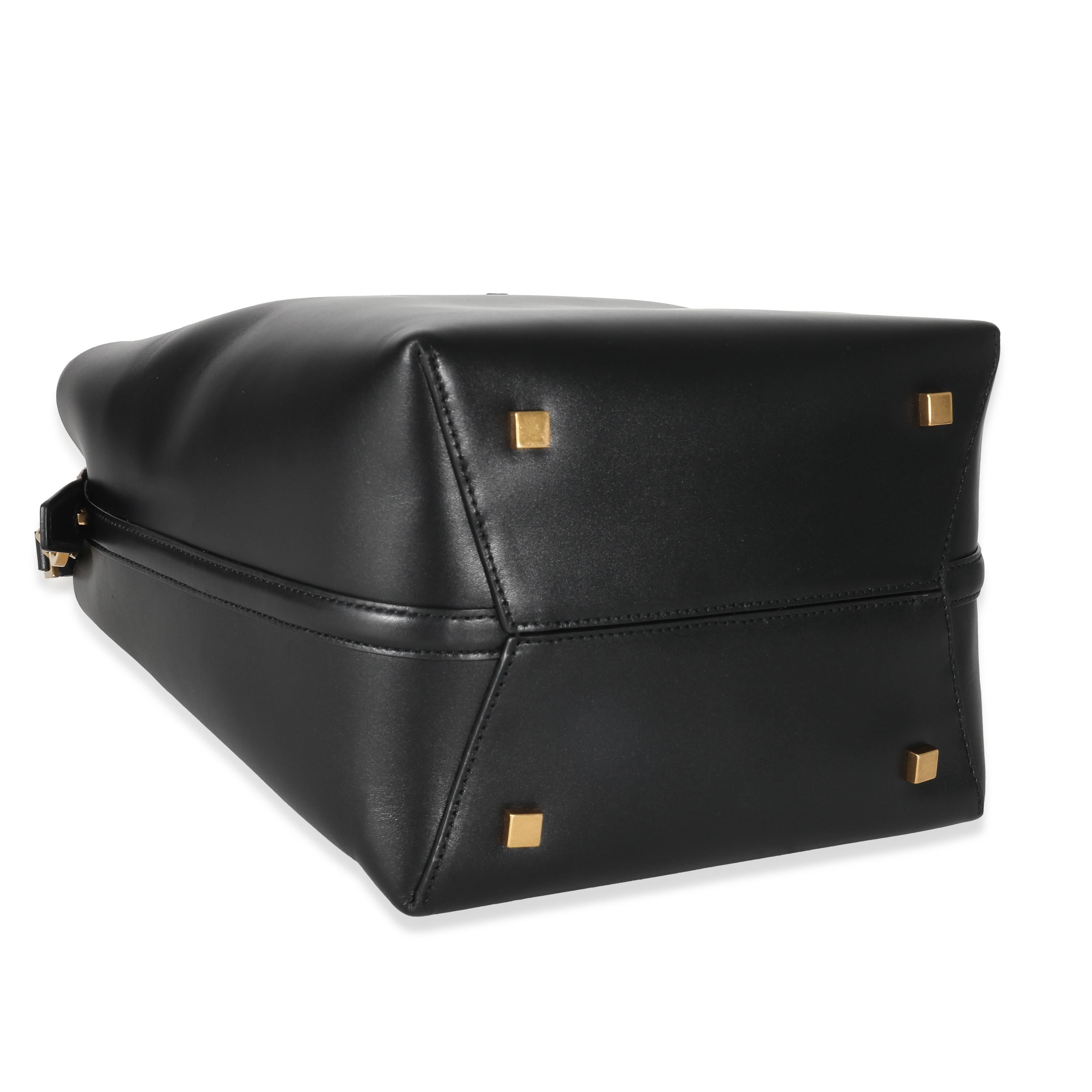 Saint Laurent Black Shiny Calfskin Le 37 Bucket Bag For Sale 1
