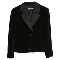 Saint Laurent smoking en velours de soie noir CIRCA circa 1980