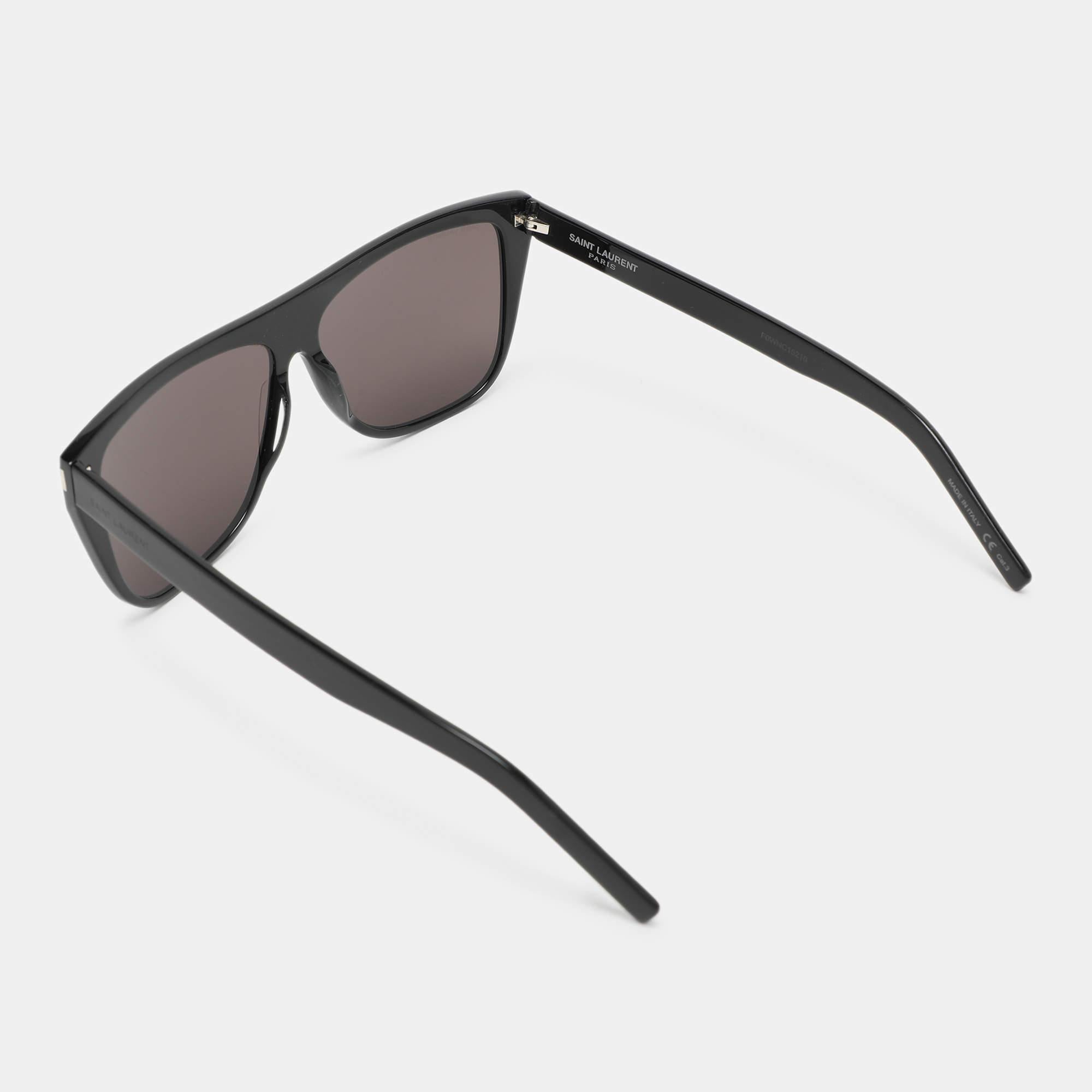 Saint Laurent Black SL1 SLIM 001 Wayfarer Sunglasses In Fair Condition For Sale In Dubai, Al Qouz 2