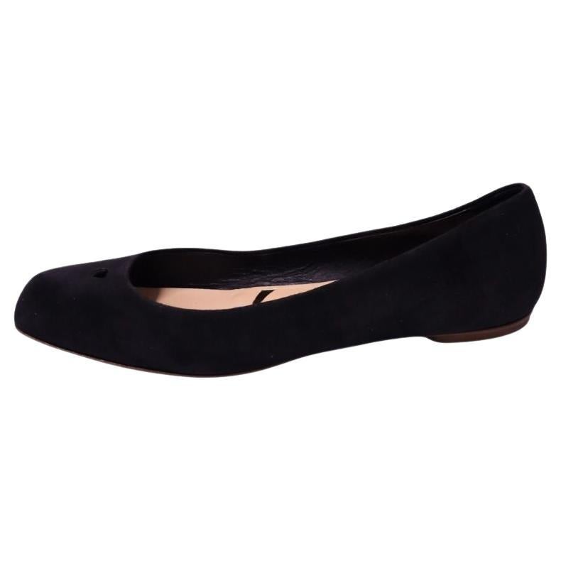 Saint Laurent Black Suede Ballet Flats - EU 37 in vendita