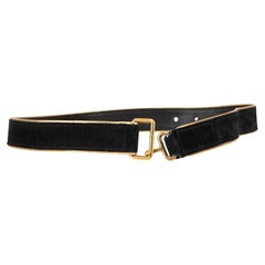 Saint Laurent Cintura a gancio in camoscio nero con finiture metalliche
