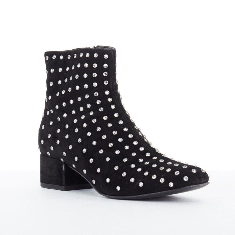 SAINT LAURENT daim noir strass cristaux embellis chaussure cheville EU35 US5
Référence : TGAS/A01692
Marque : Saint Laurent
MATERIAL : Suède
Couleur : Noir
Motif : Autre
Fermeture : Zip
Détails supplémentaires : Dessus en cuir suédé noir. Les