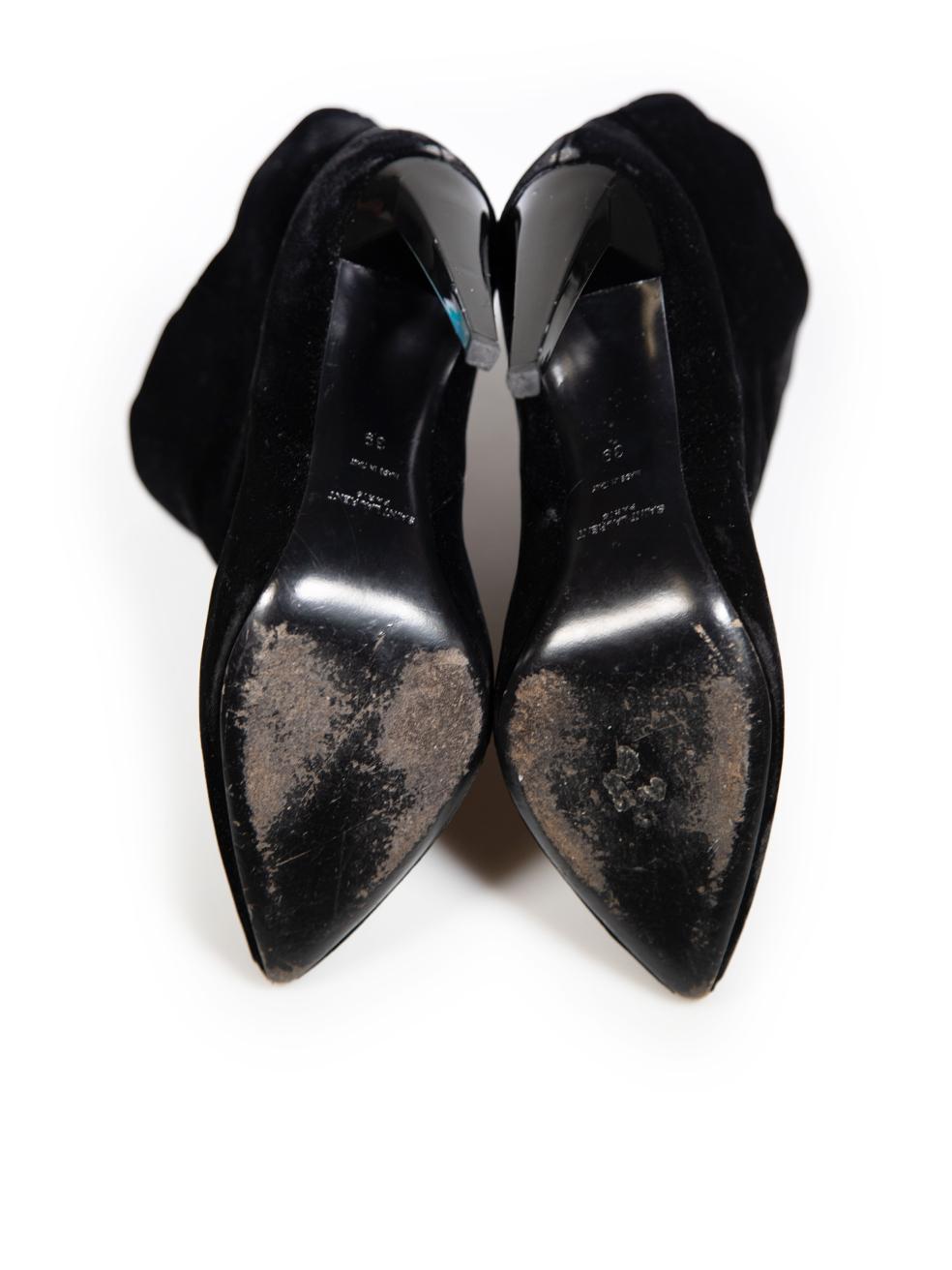 Women's Saint Laurent Black Velvet Freja Boots Size IT 39 For Sale