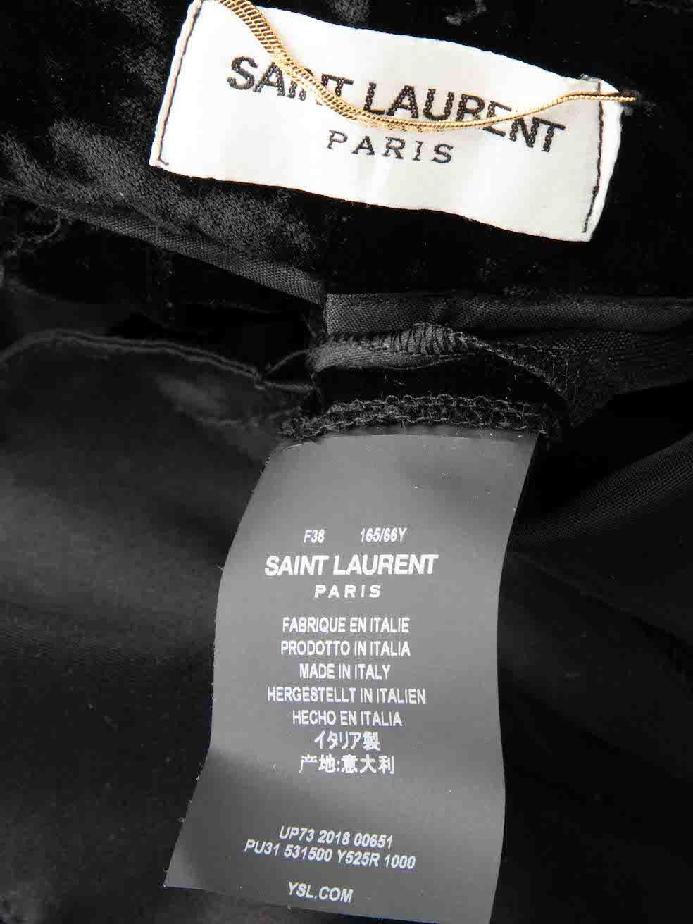 Saint Laurent Schwarze Samthose mit hoher Taille Größe M im Angebot 2