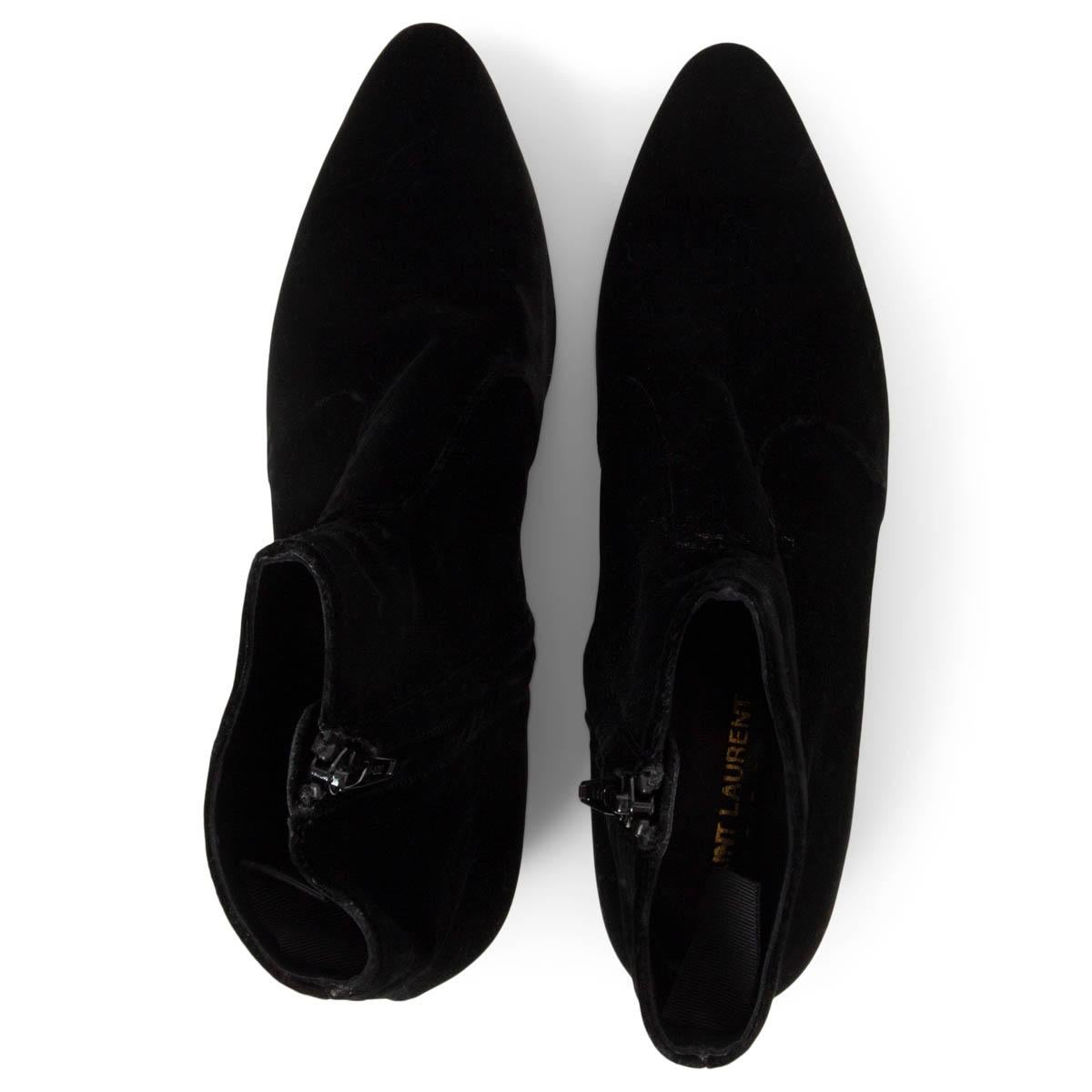 SAINT LAURENT black VELVET WYATT ZIP Ankle Boots Shoes 37 In Excellent Condition For Sale In Zürich, CH