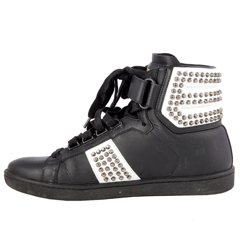 SAINT LAURENT black & white leather COURT SL/14H STUDDED Sneakers Shoes 37.5 In Excellent Condition In Zürich, CH