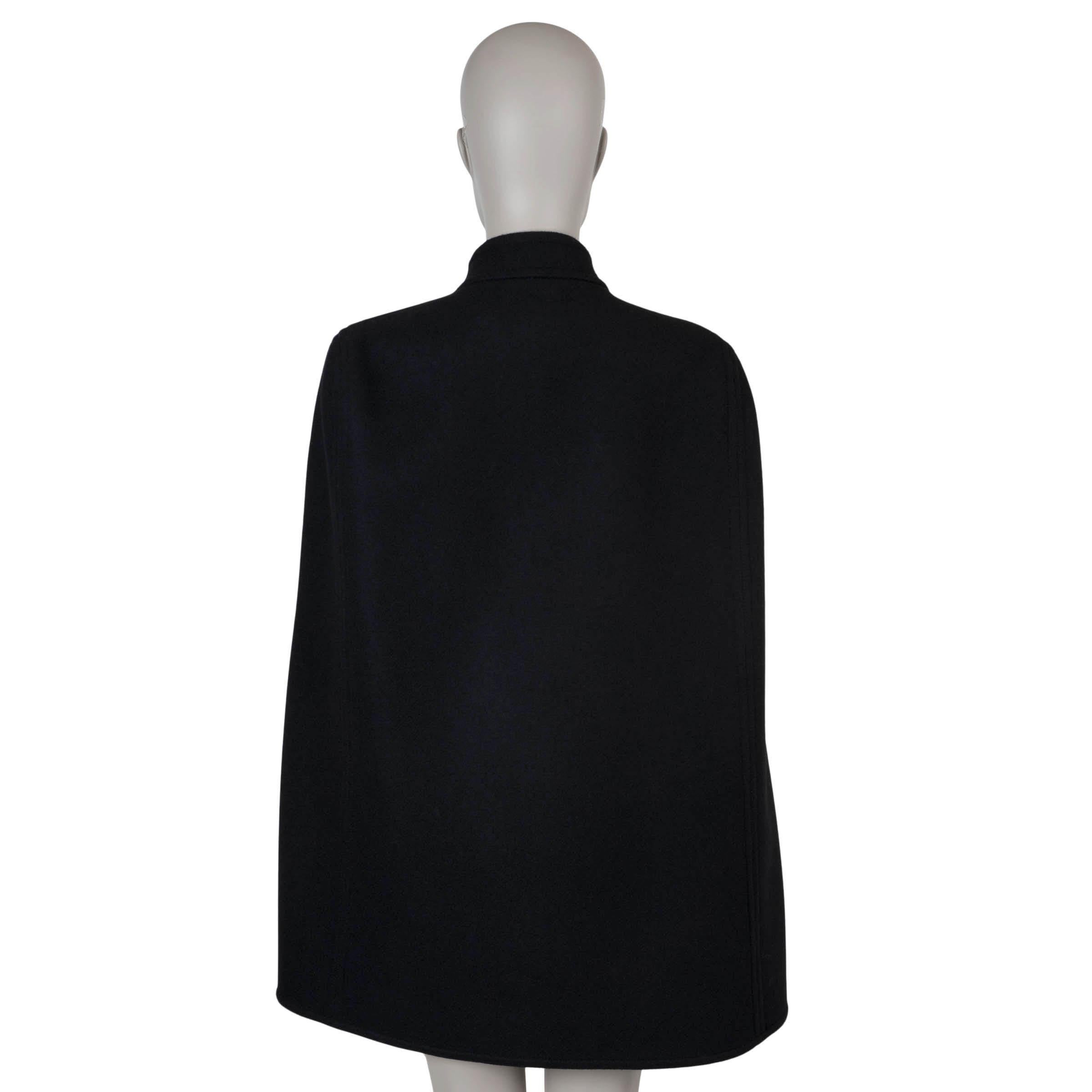 Nero SAINT LAURENT Giacca a mantello 2019 in lana nera 42 L. in vendita