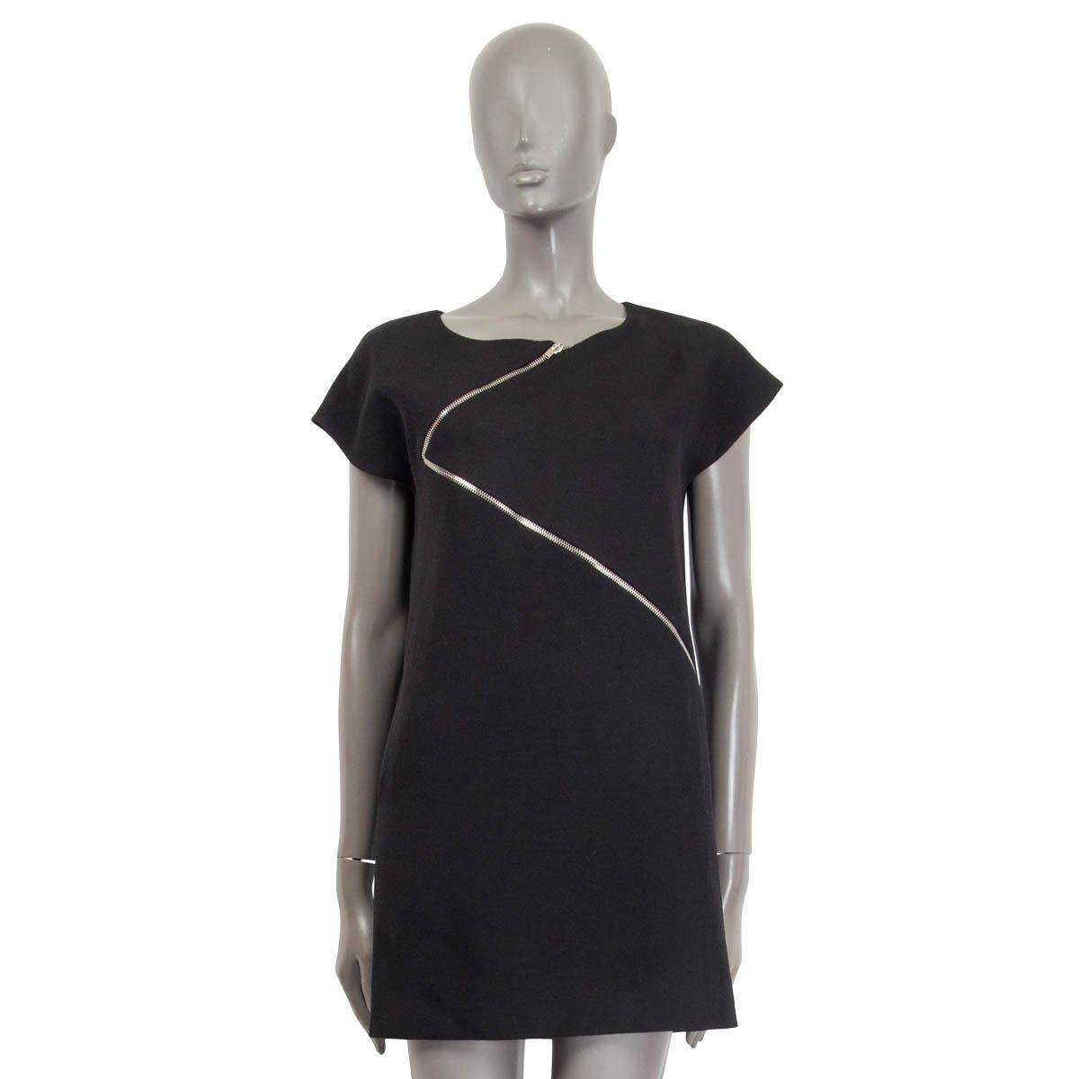 SAINT LAURENT Schwarzes ASYMMETRIC ZIPPER CAP SLEEVE Kleid aus Wolle XS im Zustand „Hervorragend“ im Angebot in Zürich, CH