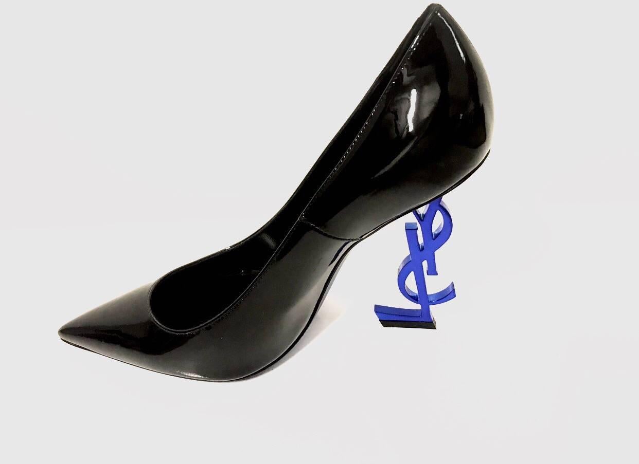 Saint Laurent 110MM OPYUM LOGO PATENT LEATHER PUMPS

$ 995.00
Season Fw17

110mm Logo heel
Patent leather upper
Pointed toe
Leather sole
Made in Italy
Composition: 100% Calf
New condition 
Packaging dust bag and original box 
Delivery dhl