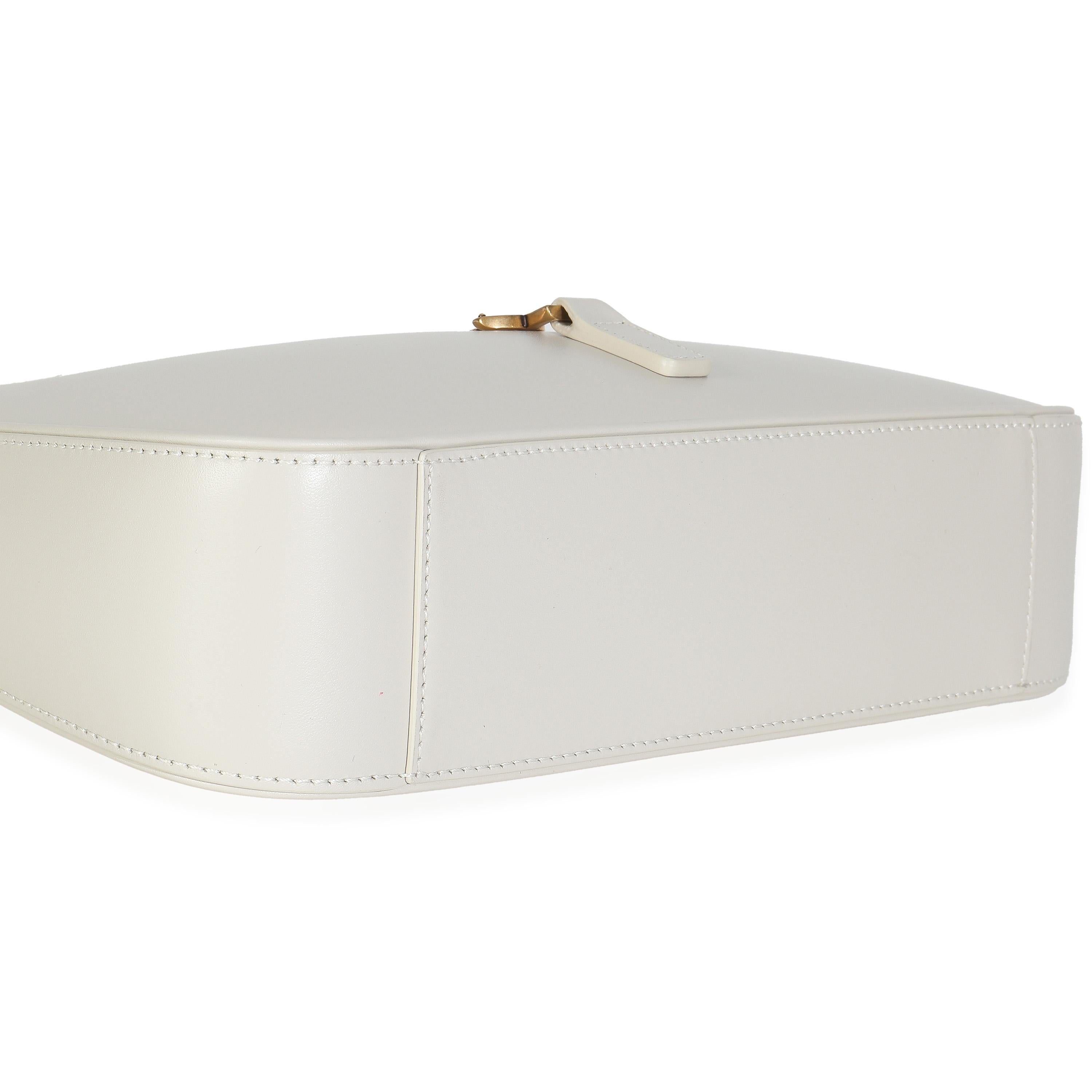 Women's or Men's Saint Laurent Blanc Vintage Smooth Calfskin Medium Le 5 A 7 Hobo For Sale