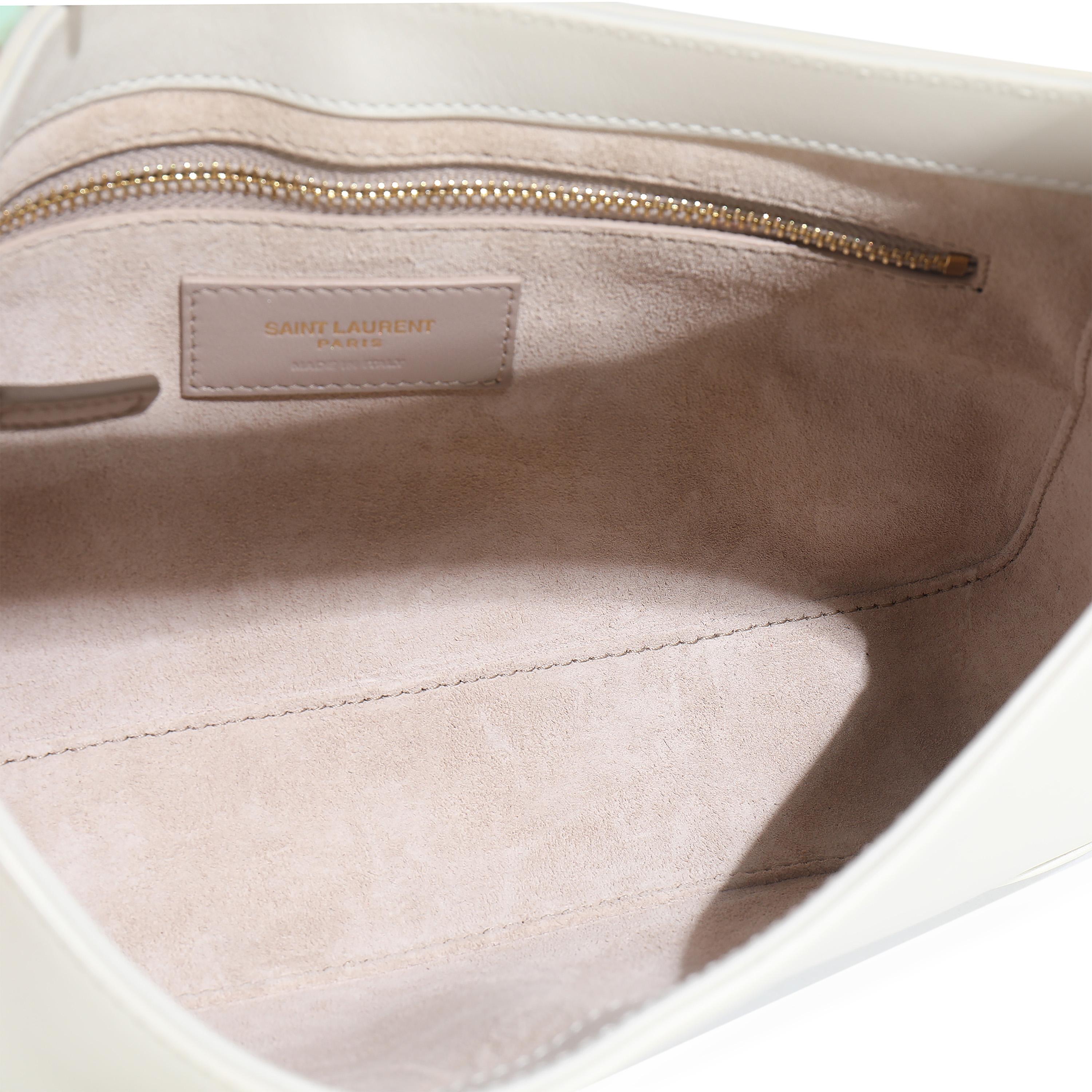 Saint Laurent Blanc Vintage Smooth Calfskin Medium Le 5 A 7 Hobo For Sale 1