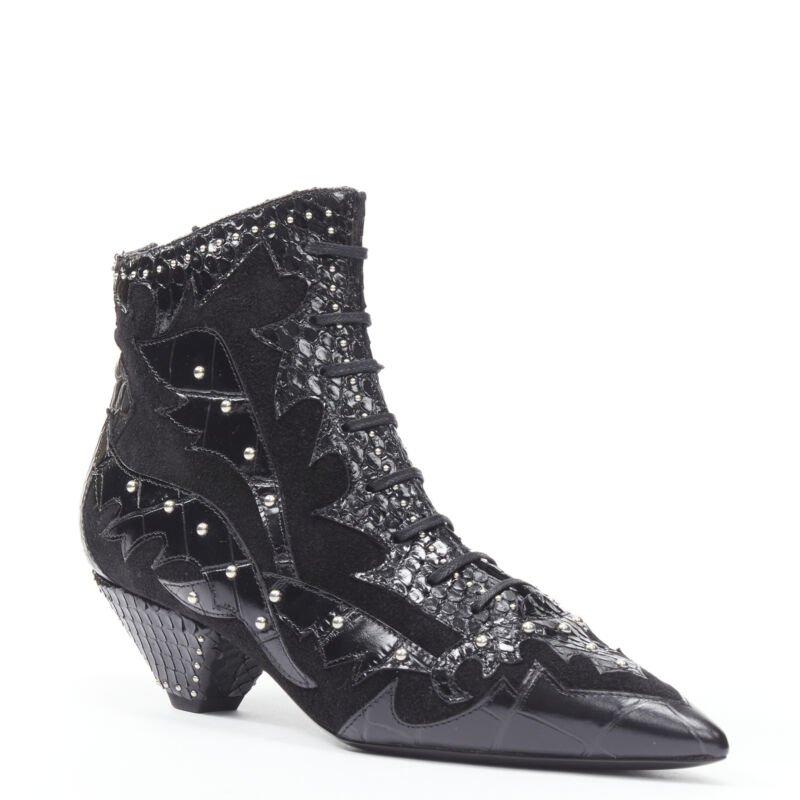 SAINT LAURENT Blaze 45 black western scaled suede studded ankle bootie EU37
Reference: TGAS/B01769
Brand: Saint Laurent
Designer: Anthony Vaccarello
Model: Blaze 45
Collection: Runway
Material: Suede, Leather
Color: Black
Pattern: Solid
Closure: