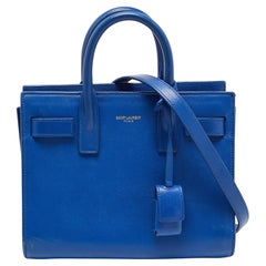 Sac de jour Nano Classic en cuir bleu de Saint Laurent