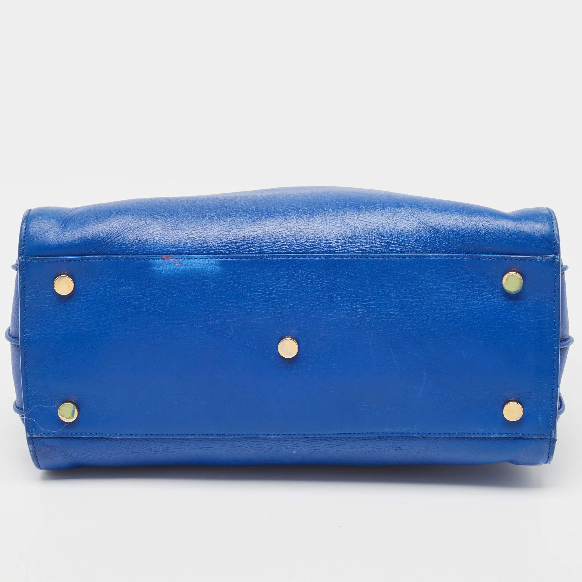 Saint Laurent Blue Leather Small Classic Sac De Jour Tote For Sale 1