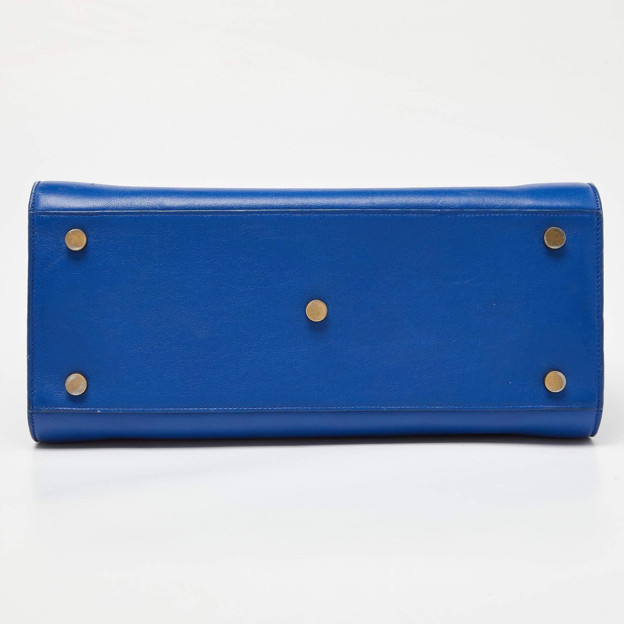 Saint Laurent Blue Leather Small Classic Sac De Jour Tote For Sale 2