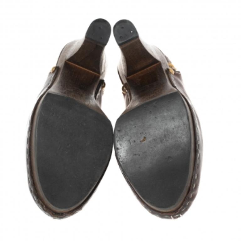 Saint Laurent Brown Leather Platform Slingback Sandals Size 36 In Fair Condition For Sale In Dubai, Al Qouz 2