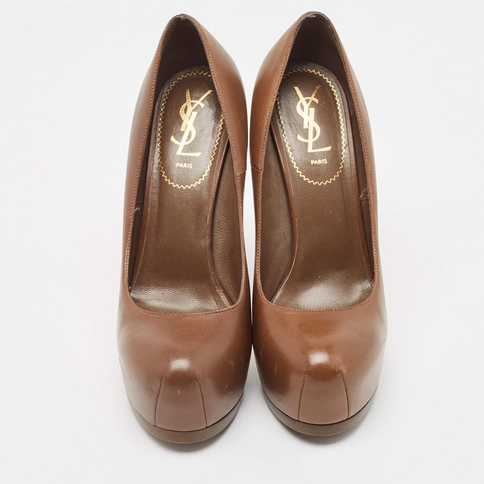 Saint Laurent Brown Leather Tribtoo Platform Pumps Size 39 In Good Condition For Sale In Dubai, Al Qouz 2