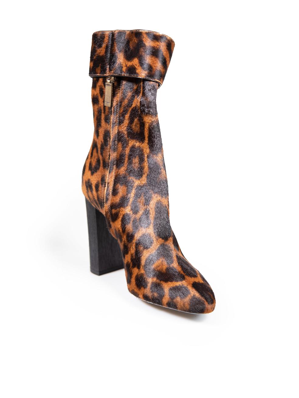 CONDITION is Never worn. No visible wear to boots is evident on this new Saint Laurent designer resale item. This item comes original dust bag and box.
 
 
 
 Details
 
 
 Model: Joplin
 
 Brown
 
 Pony hair
 
 Boots
 
 Leopard pattern
 
 Mid calf
