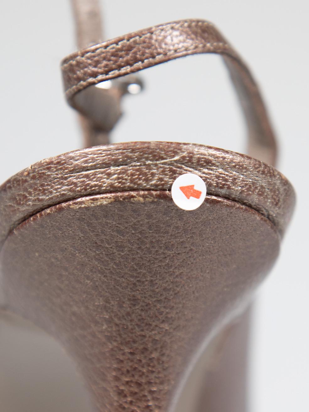 Saint Laurent Tacchi in pelle marrone Taglia IT 40 in vendita 5