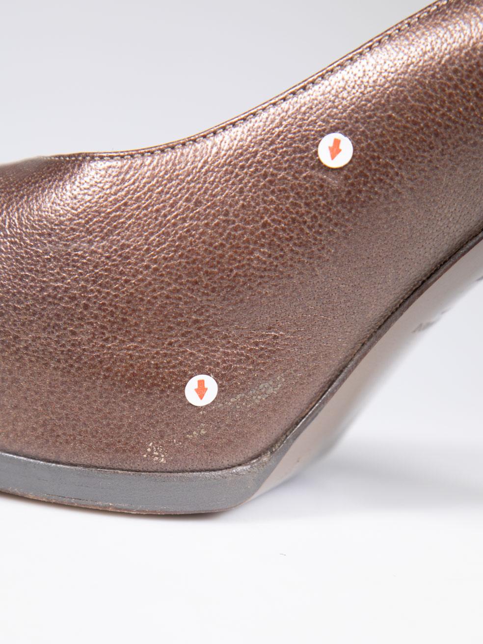 Saint Laurent Tacchi in pelle marrone Taglia IT 40 in vendita 4