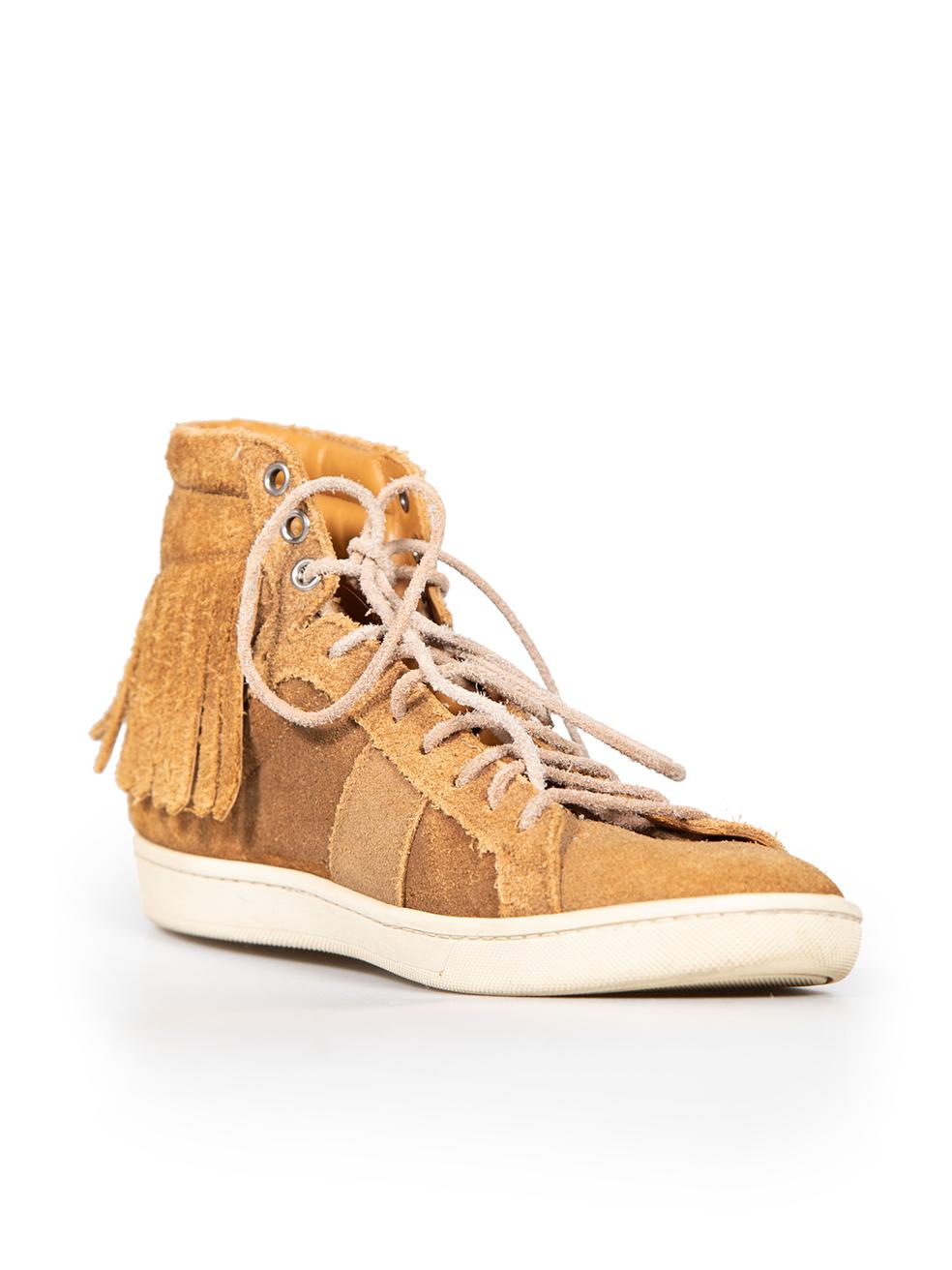 CONDITION is Very good. Minimal wear to shoes is evident. Minimal wear to the outsoles of both shoes with marks to the rubber on this used Saint Laurent designer resale item.
 
 
 
 Details
 
 
 Brown
 
 Suede
 
 Trainers
 
 High top
 
 Fringed