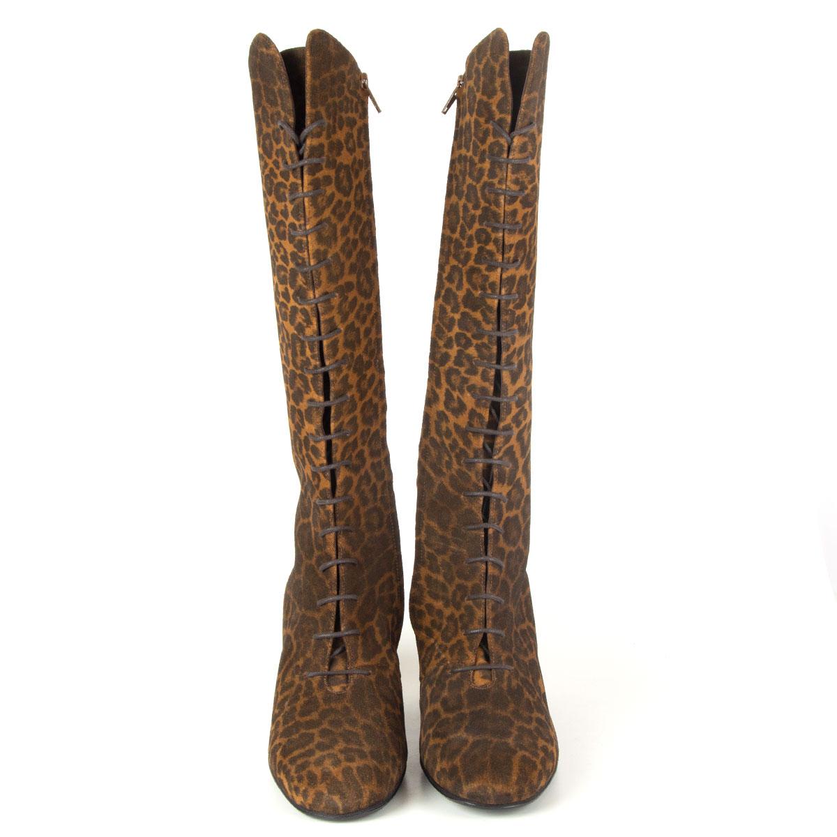 100% authentic Saint Laurent lace-up knee-high boots in camel and espresso brown leopard print suede. Lined in espresso brown calfskin. Open with a zipper on the inside. Brand new. Rubber sole has been added. 

Imprinted Size 40
Shoe Size 40
Inside