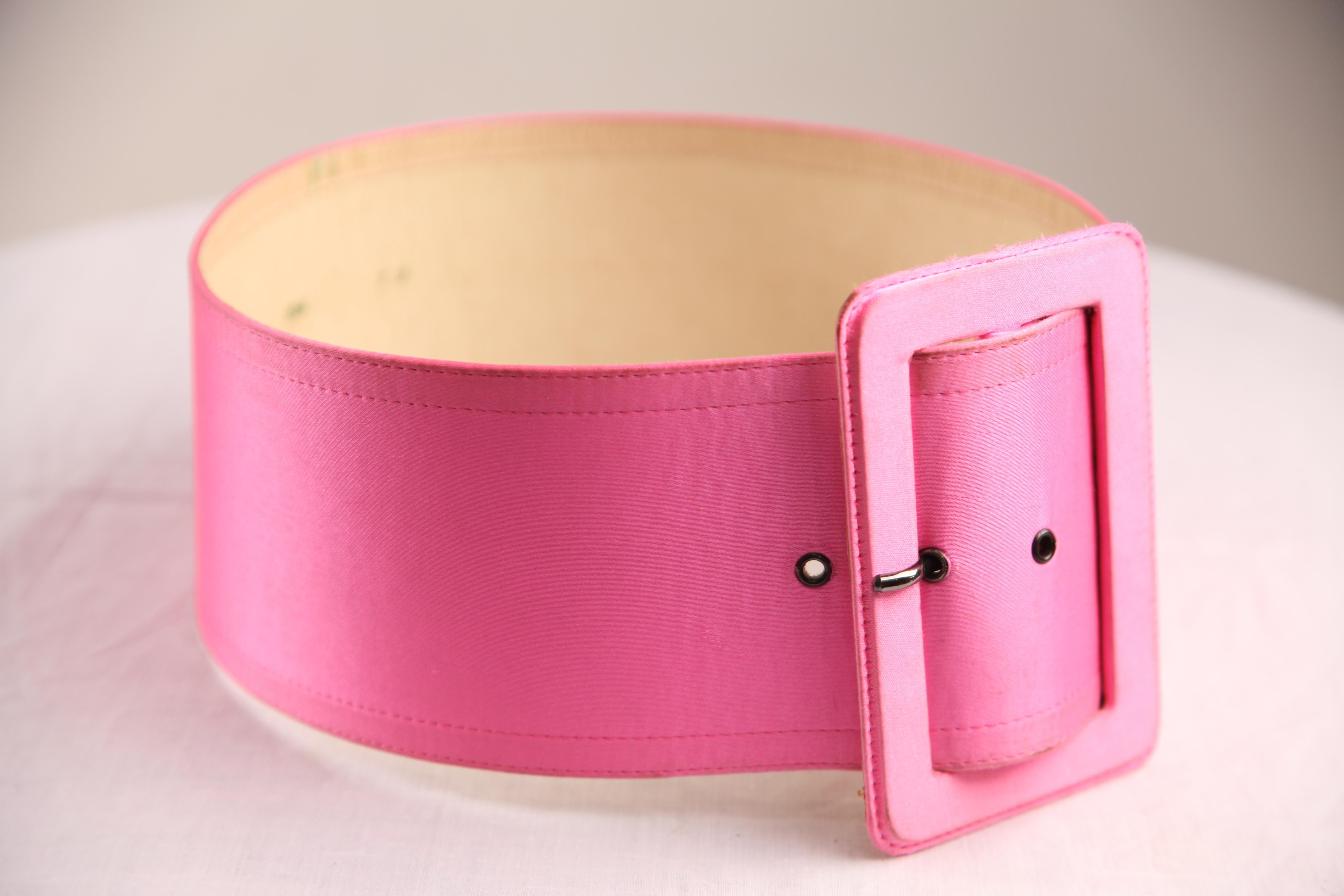 Saint Laurent  cintura in seta rosa bubblegum, anni '80 circa 1