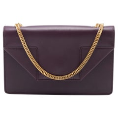 Saint Laurent Burgunderfarbene Betty-Umhängetasche aus Leder mit Kette