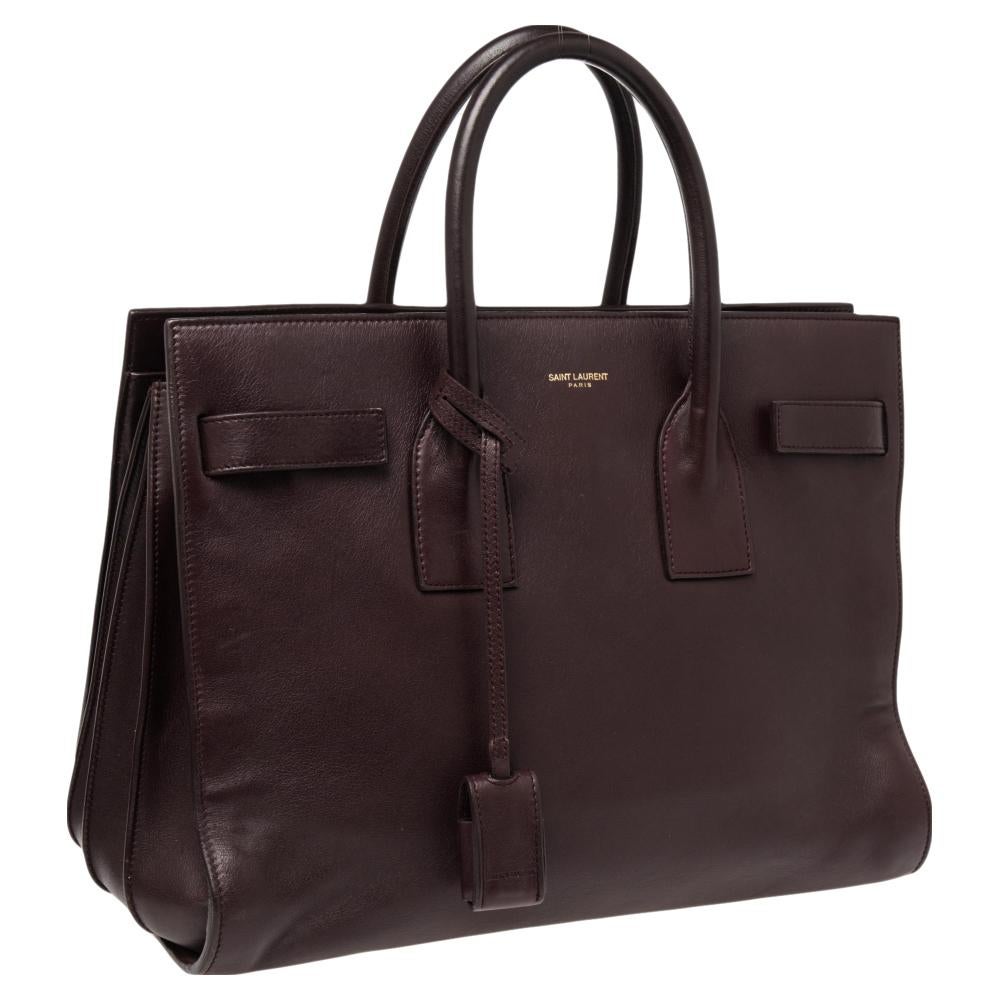 Saint Laurent Burgundy Leather Small Classic Sac De Jour Tote In Fair Condition In Dubai, Al Qouz 2