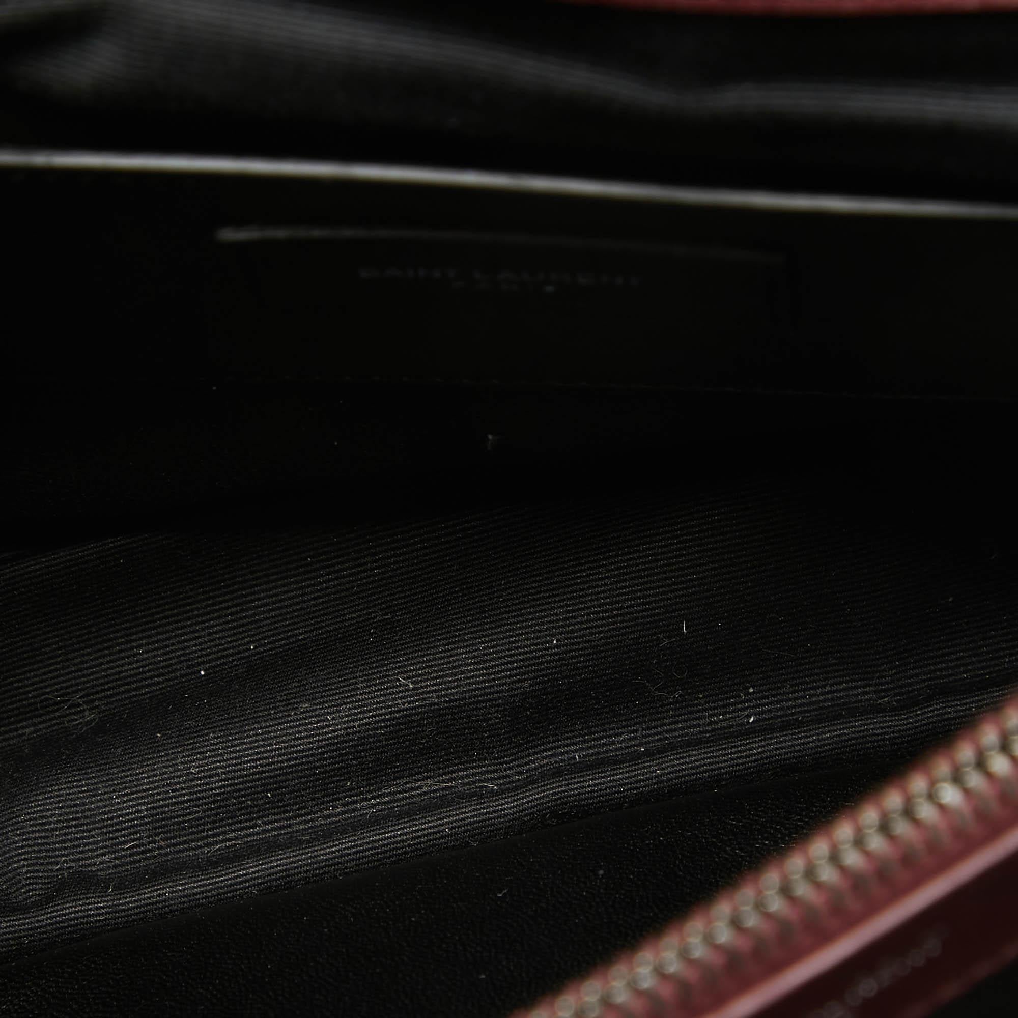 Saint Laurent Bolso Colegial Grande de Asa Superior de Piel de Matelass Borgoña 3