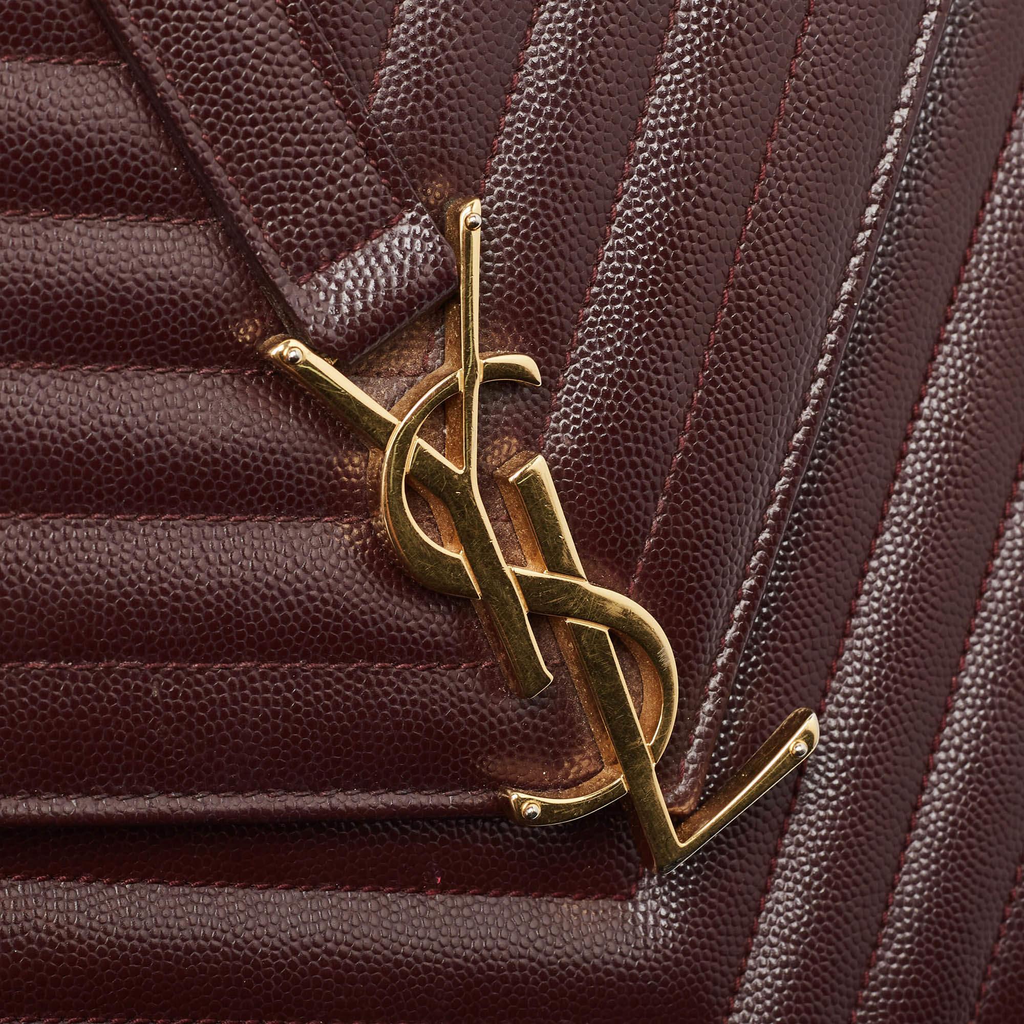 Saint Laurent Burgundy Matelasse Leather Large Monogram Envelope Shoulder Bag For Sale 3