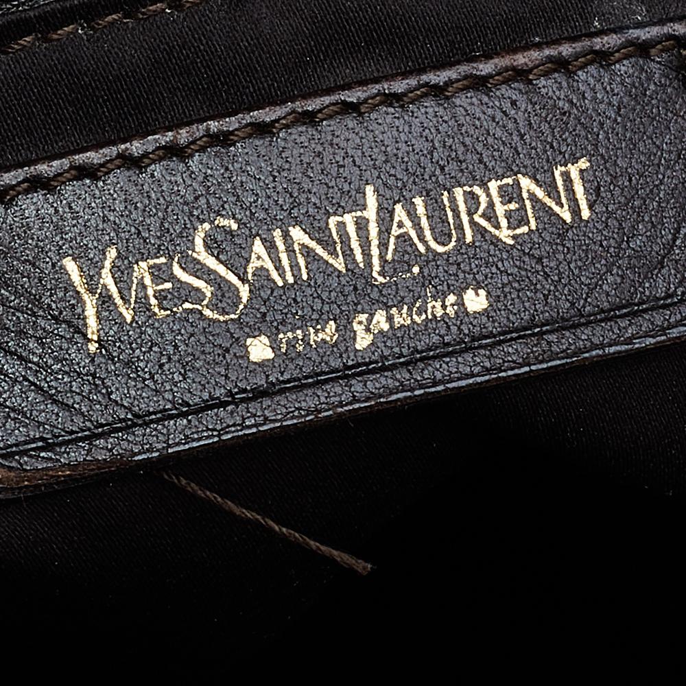 Saint Laurent Burgundy Patent Leather Medium Downtown Tote In Good Condition In Dubai, Al Qouz 2