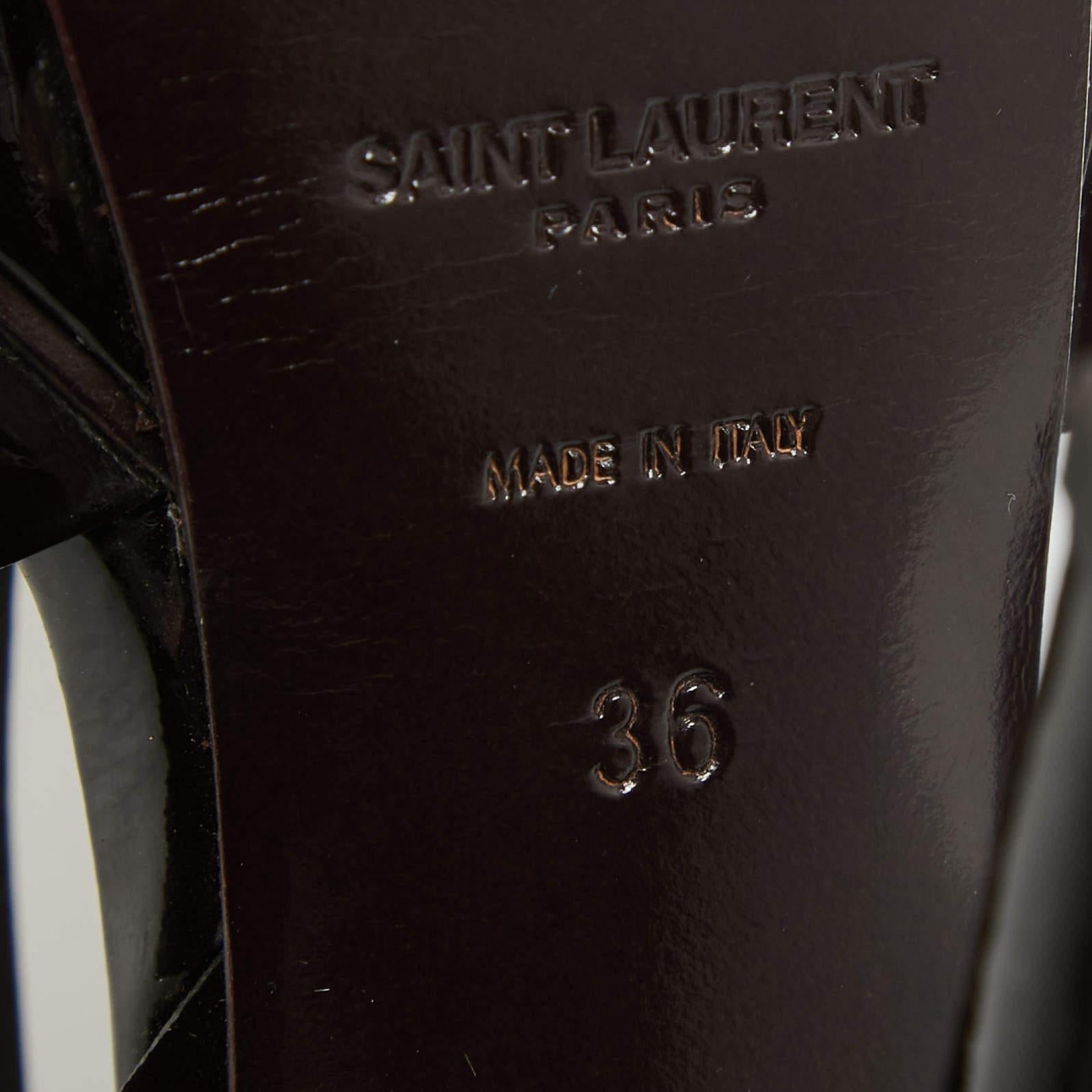 Saint Laurent Burgunderfarbene Tribute-Sandalen aus Lackleder Größe 36 3
