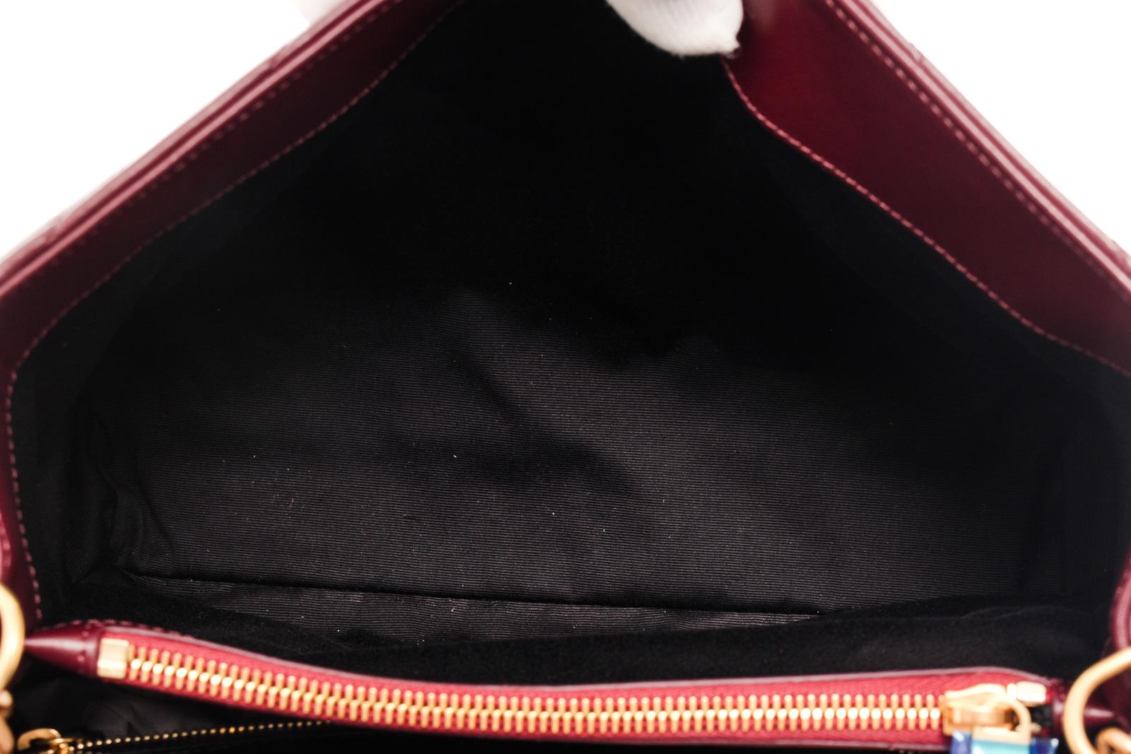 Saint Laurent Burgundy Quilted Chevron Leather Loulou Medium Shoulder Bag For Sale 4