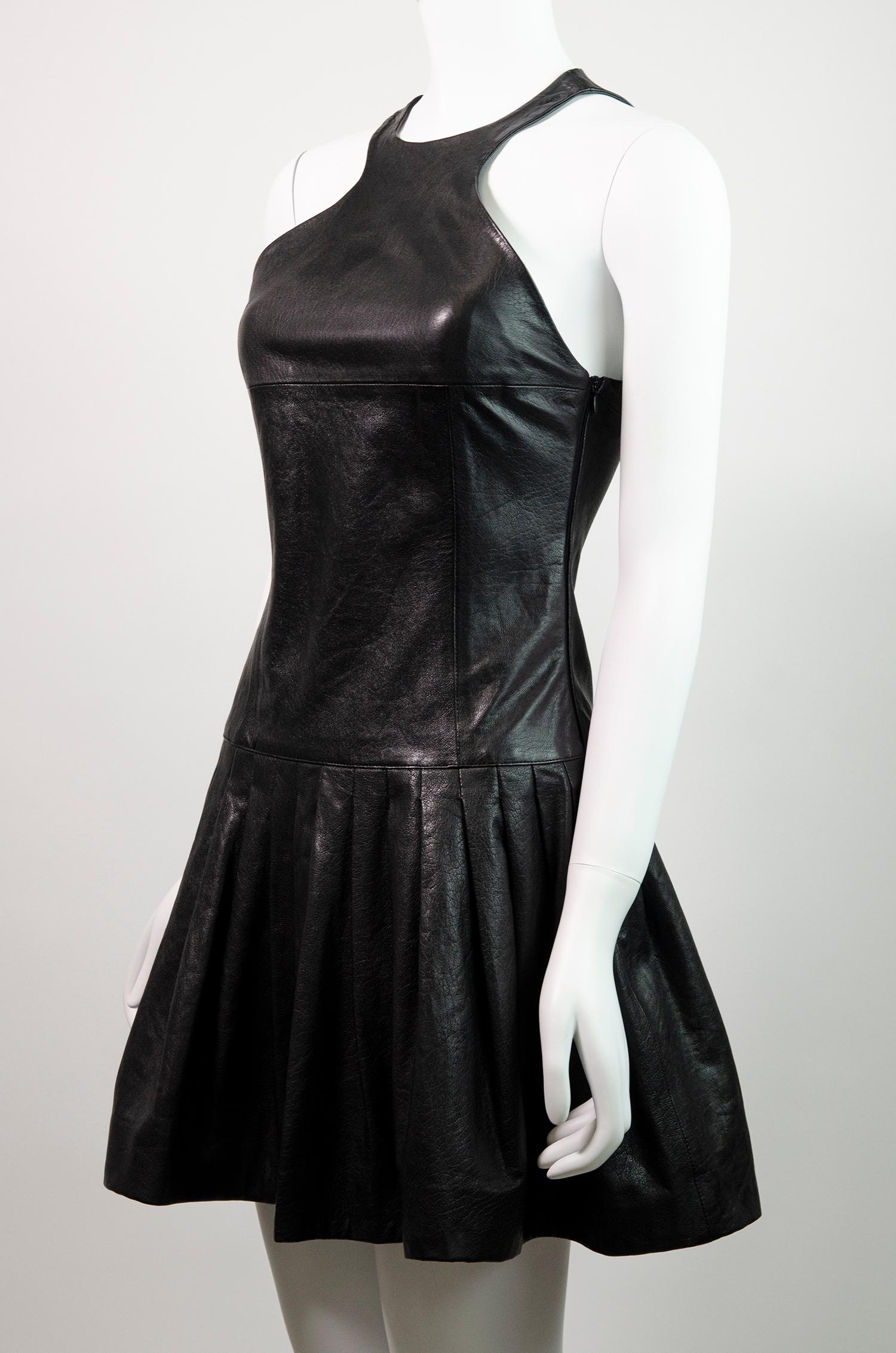 SAINT LAURENT BY HEDI SLIMANE - Robe courte en cuir noir 2014 en vente 1