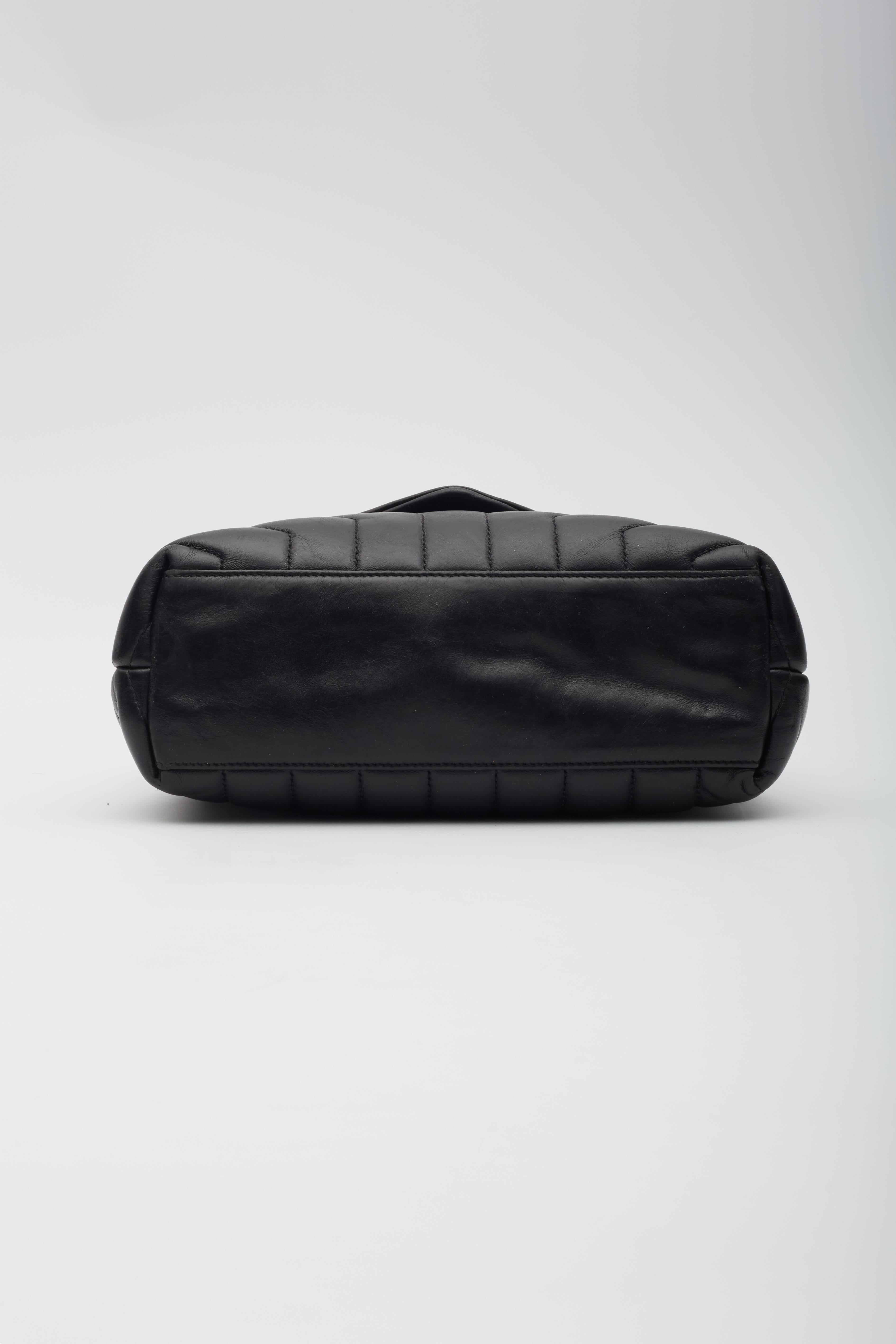 Saint Laurent Calfskin Black Toy Loulou Bag Silver (Pre Loved) For Sale 7