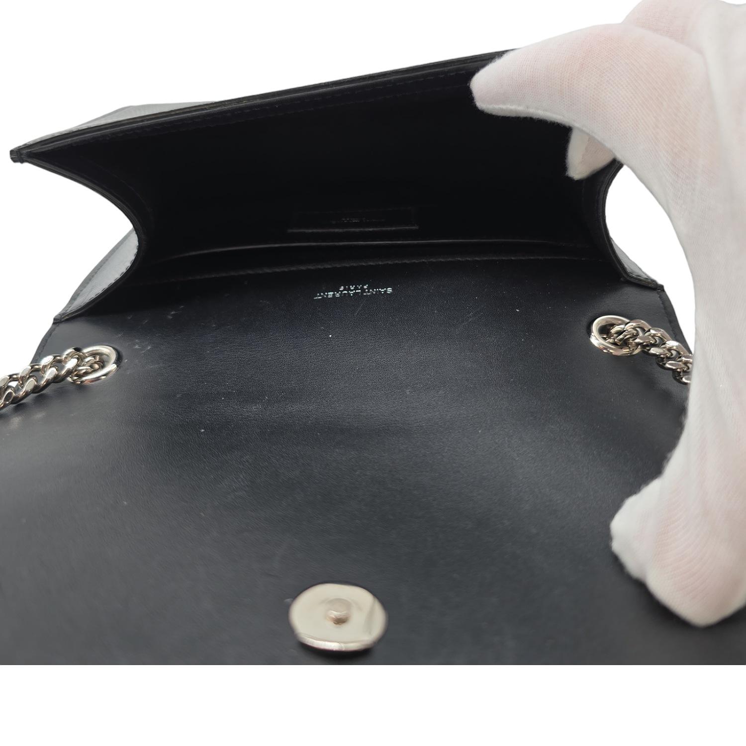 Saint Laurent Calfskin Lizard Embossed Kate Tassel Shoulder Bag Black For Sale 2