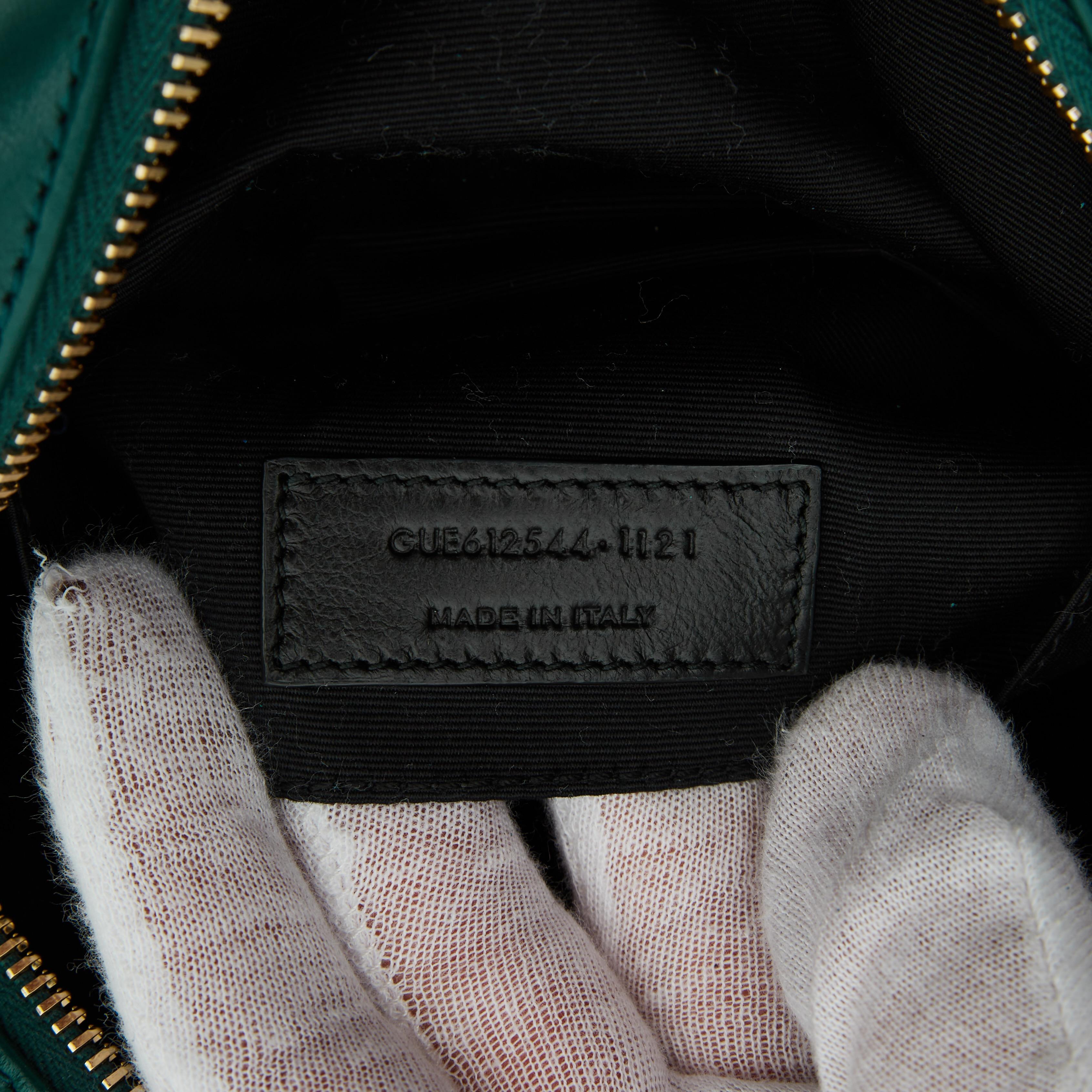 Saint Laurent Matelasse Lou Kameratasche aus Kalbsleder Matelasse mit Monogramm in Grün (612544) 3
