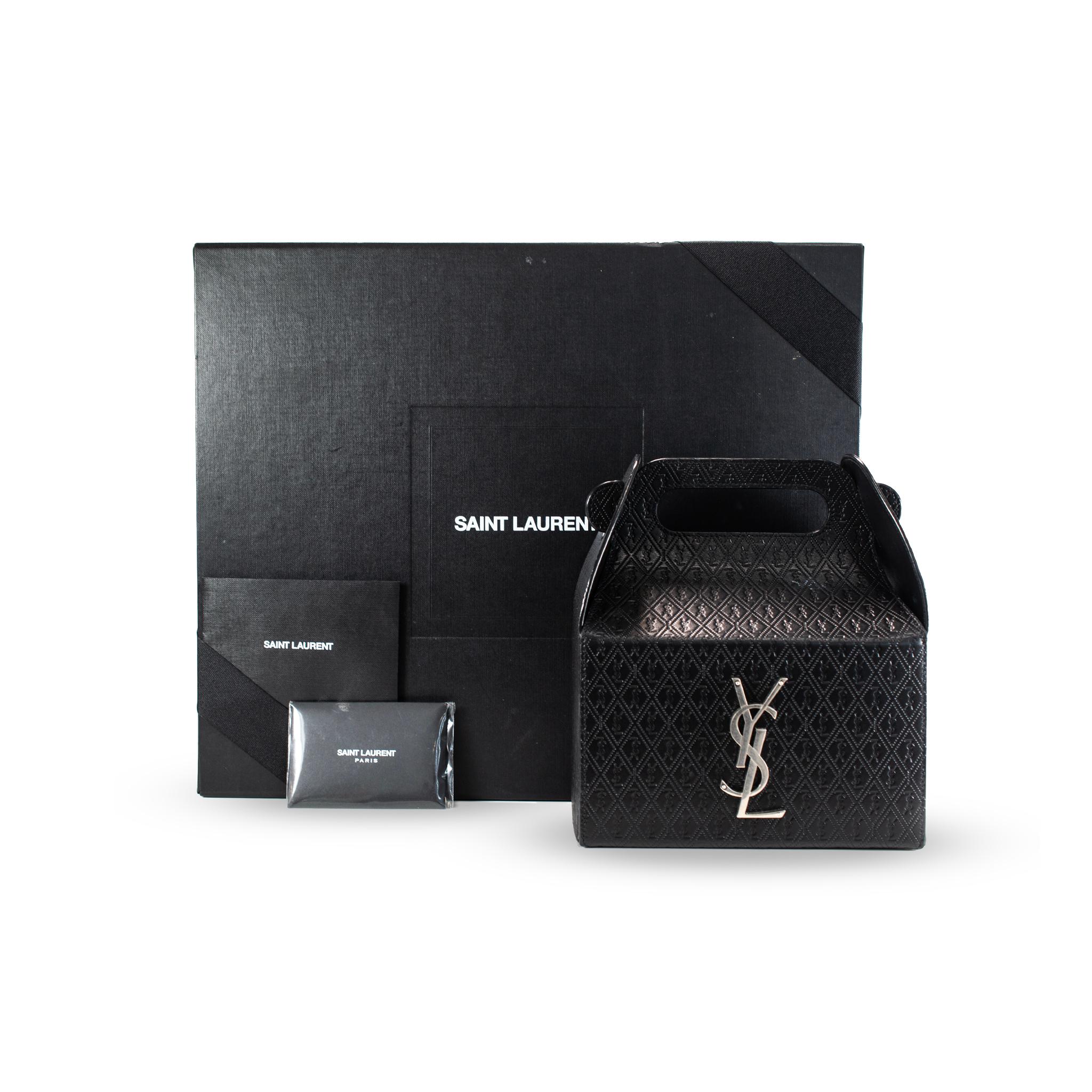 Saint Laurent Calfskin Monogram Take Away Black Box Top Handle Bag en vente 3