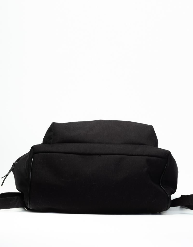 Saint Laurent Canvas City Backpack (32686) In Good Condition In Montreal, Quebec