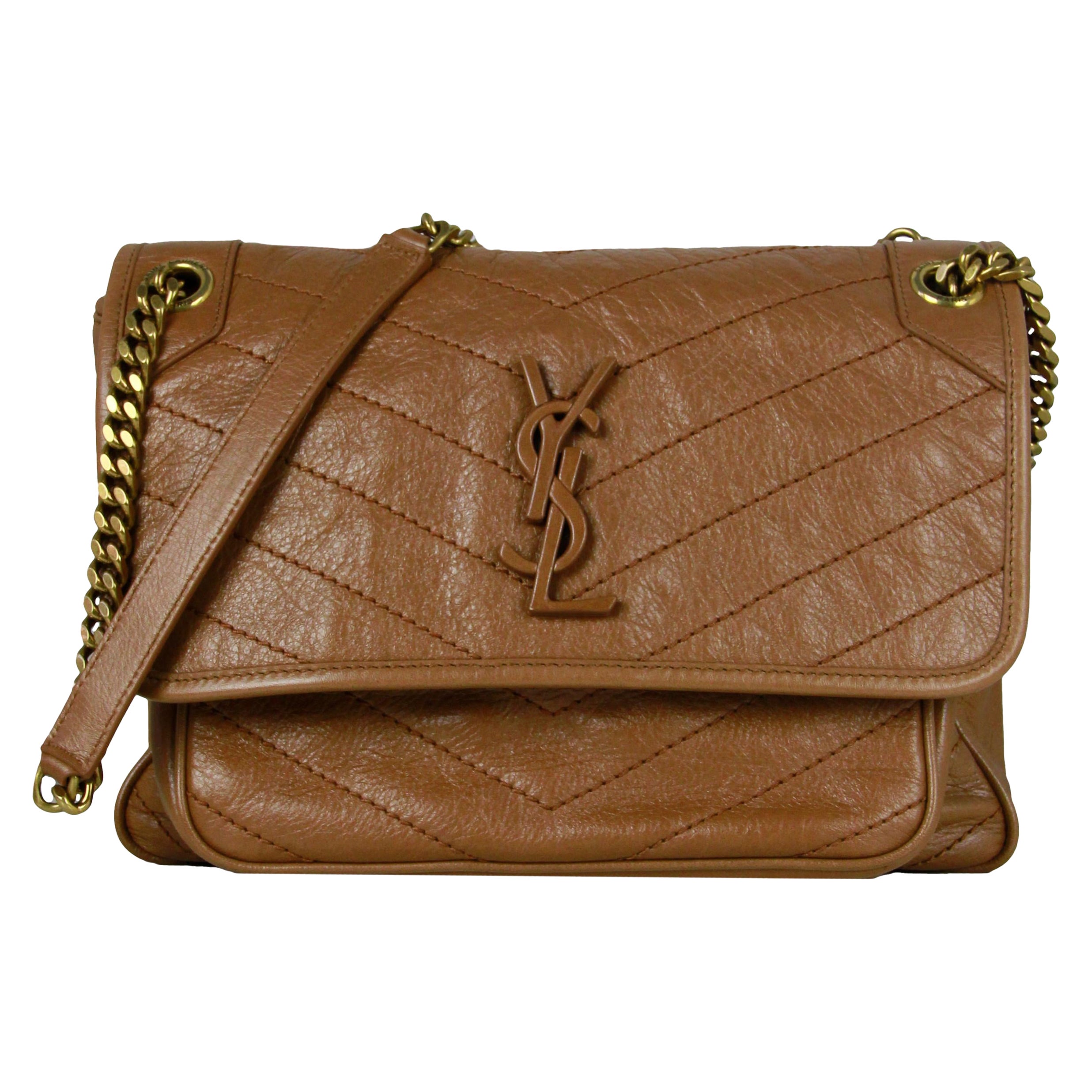 Saint Laurent Karamellfarbene Medium Niki-Umhängetasche aus Kalbsleder mit Kette