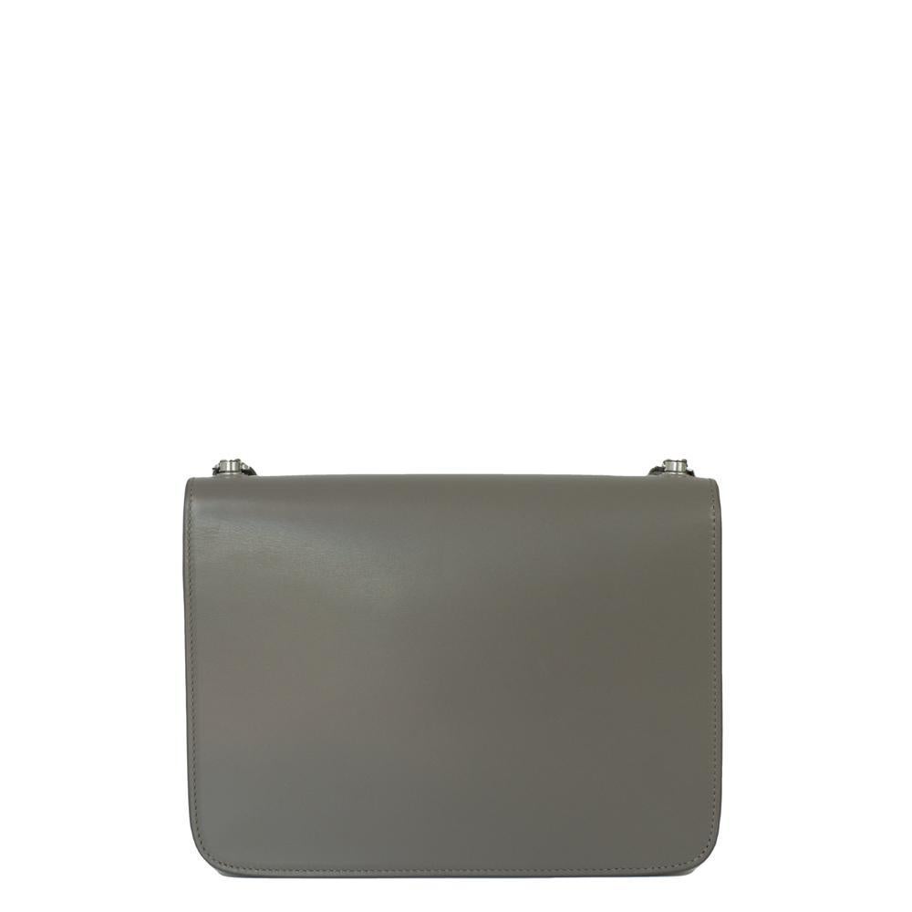 SAINT LAURENT Carre Umhängetasche aus grauem Leder (Grau)