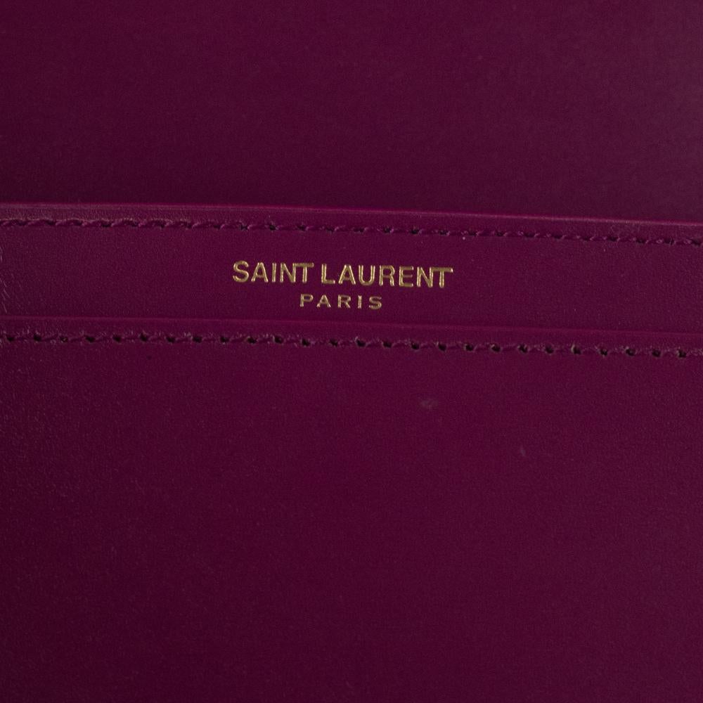 SAINT LAURENT, Cassandra in purple leather 3