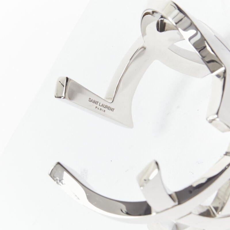SAINT LAURENT Bracciale Cassandre in metallo argentato e ottone con logo Monogram YSL 3